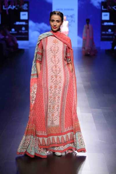 Anita Dongre at Lakmé Fashion Week summer/resort 2016