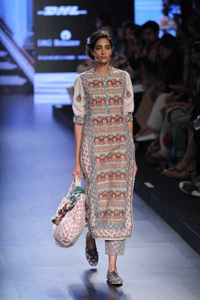 Vrisa by Rahul N Shikha at Lakmé Fashion Week summer/resort 2016
