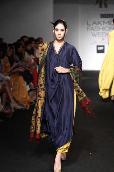 Jayanti Reddy at Lakmé Fashion Week summer/resort 2016