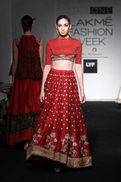 Jayanti Reddy at Lakmé Fashion Week summer/resort 2016