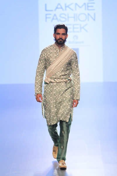 SVA at Lakmé Fashion Week summer/resort 2016