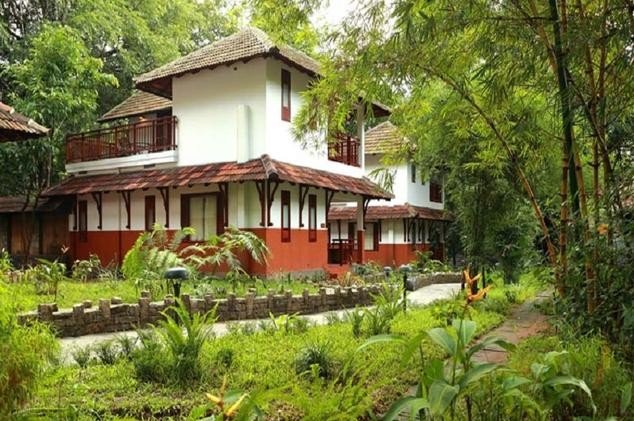 Honeymoon Pool Villa - Vythiri Resort