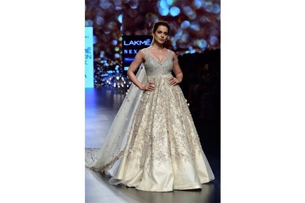 Kangana Ranaut as showstopper for Shyamal & Bhumika