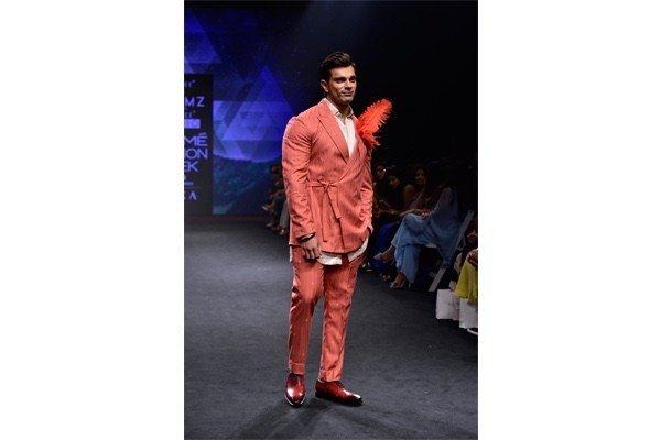 Karan Singh Grover as Showstopper for Raamz and Chandrika Raamz